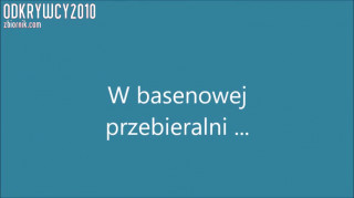 W basenowej przebieralni ...