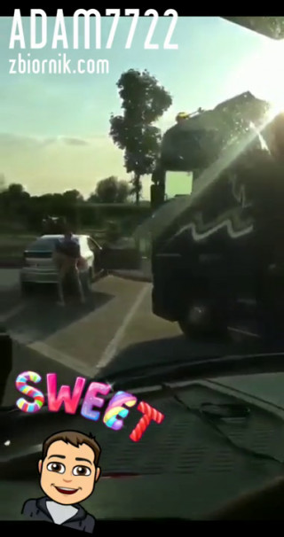 Snapchat-1799028722.mp4