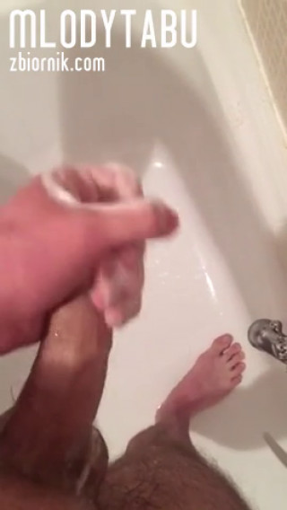 8688de732644ee5acc55db1ab2f3e4bc.mp4