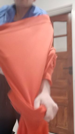 VID_20210514_193009.mp4