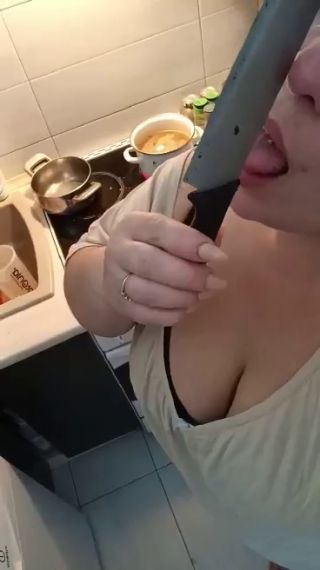 received_1526556061159965.mp4