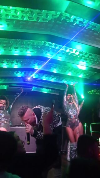 VID_20230219_001100.mp4