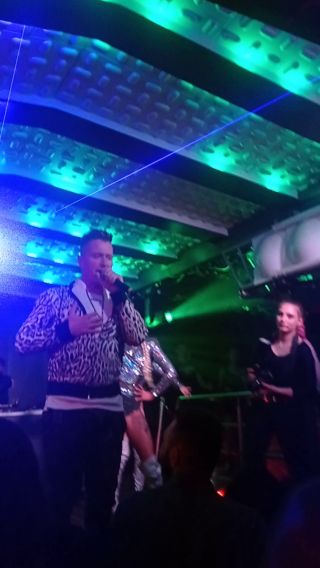 VID_20230219_001100.mp4