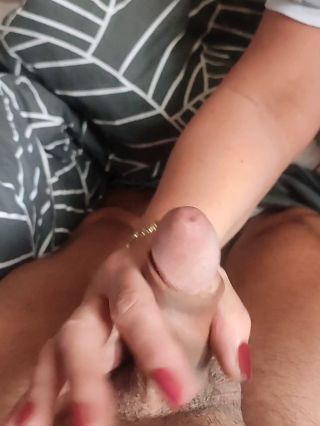 VID_20230429_055103.mp4