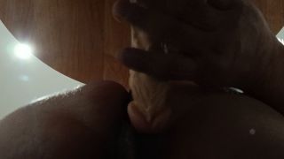 VID_20240229_202217_108.mp4