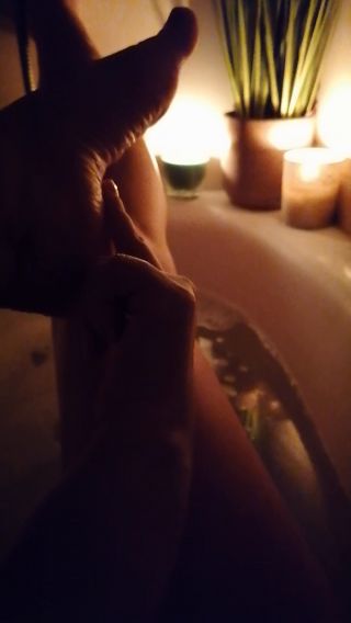 VID_20250218_213818.mp4